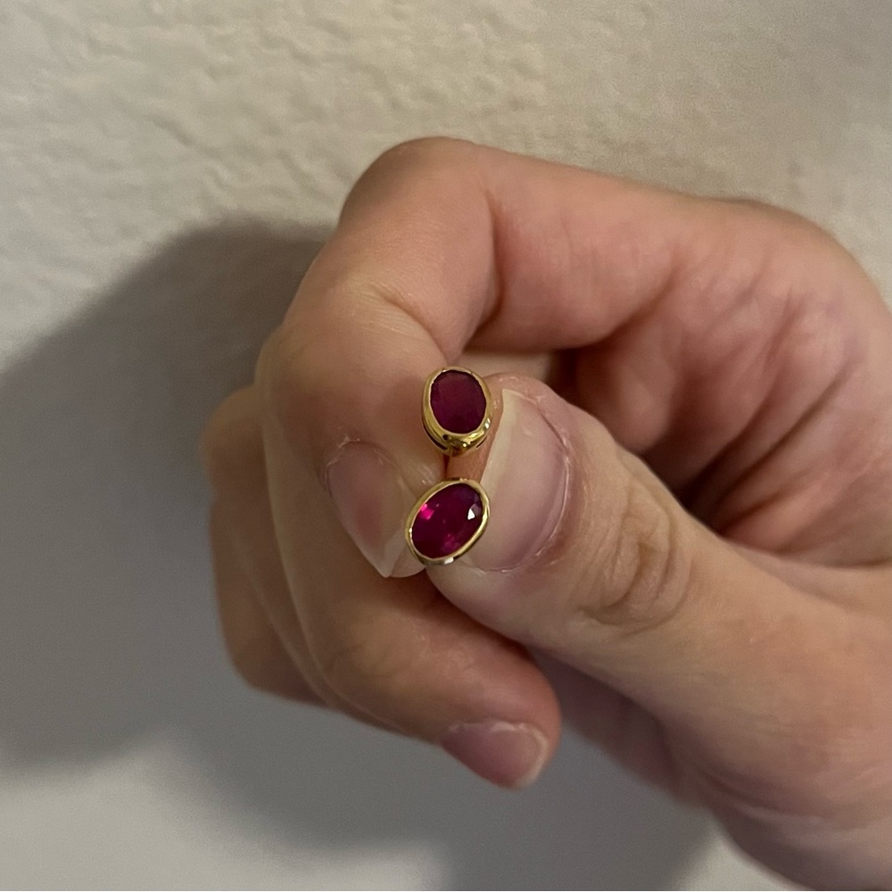 Natural Ruby 1.1 carat 7x5mm 9k gold earrings